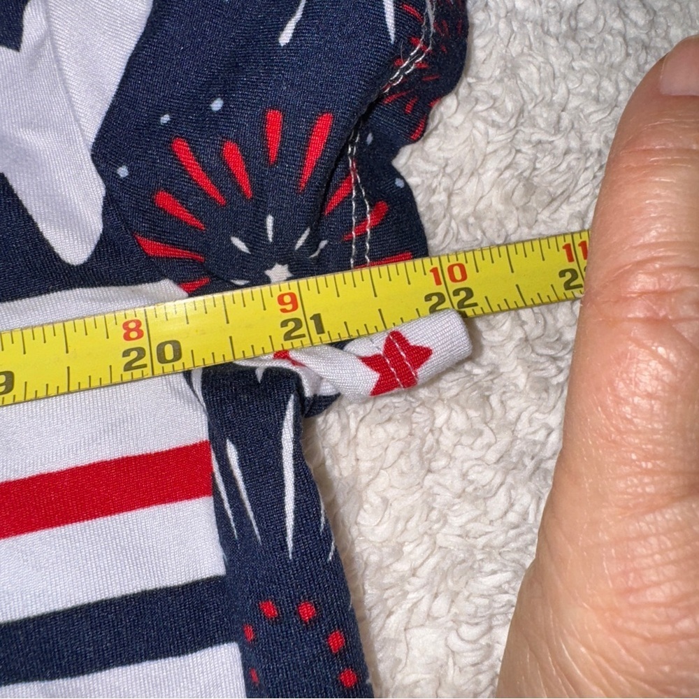 Patriotic Stars and Stripes short set Size Small - Picture 5 of 8